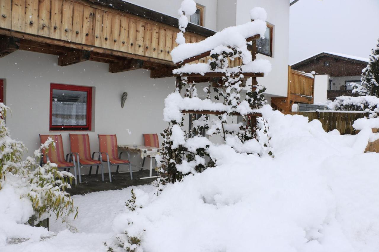 Haus Berndt Schwemberger Appartement Fügen Buitenkant foto