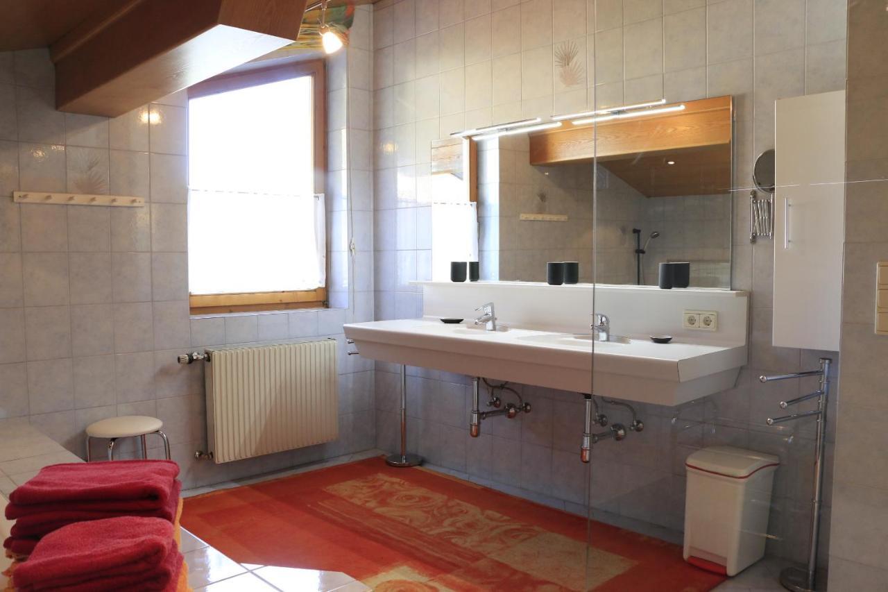 Haus Berndt Schwemberger Appartement Fügen Buitenkant foto